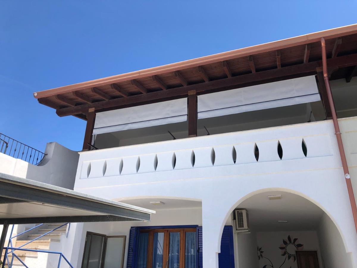 Apartamento Il Girasole Torre dell'Orso Exterior foto